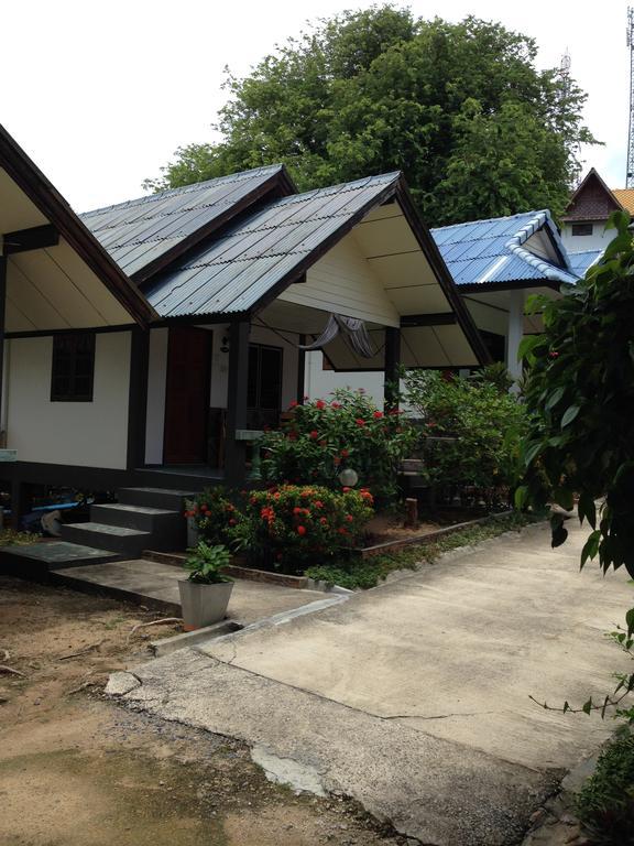 Light In Bungalow Haad Rin Zewnętrze zdjęcie